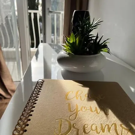 Luxury Dreamview